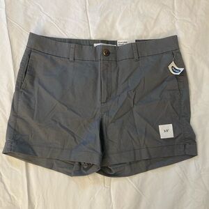 Gray Old Navy Everyday Shorts Size 14. 3.5” inseam
